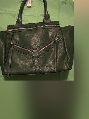 Massini Dark Green Tote with Zip Accent